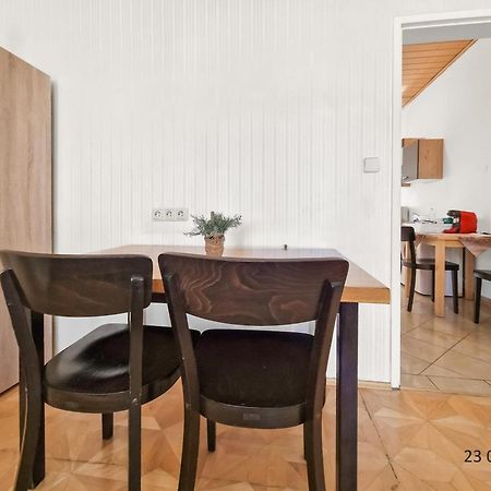 Four-Bedroom, Four King-Size Comfort Вена Экстерьер фото