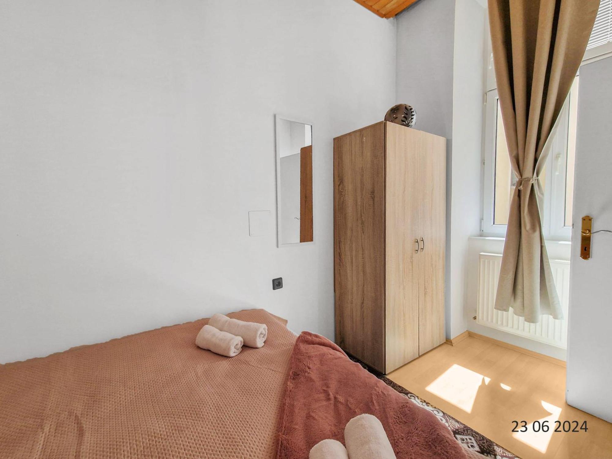 Four-Bedroom, Four King-Size Comfort Вена Экстерьер фото