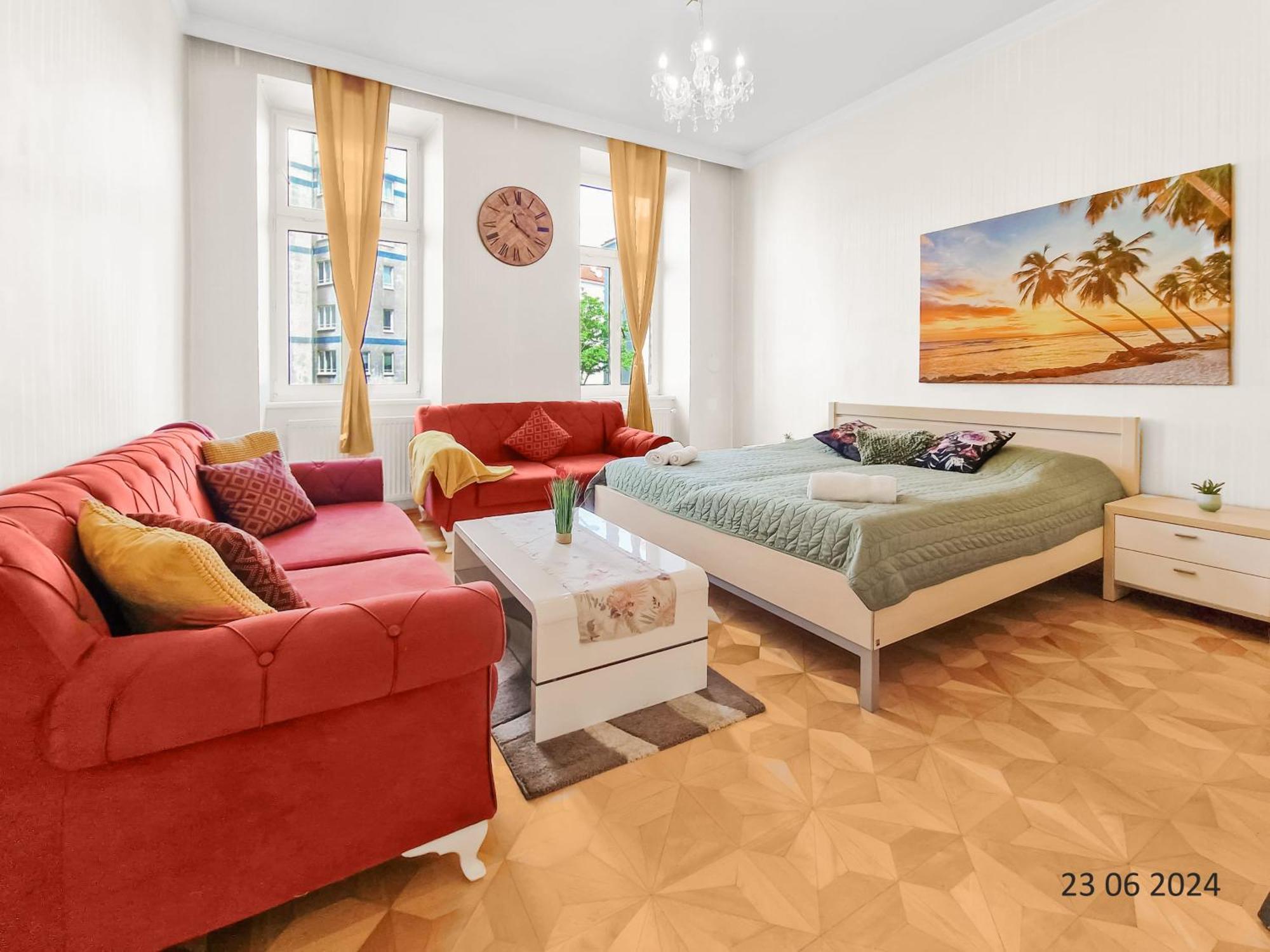 Four-Bedroom, Four King-Size Comfort Вена Экстерьер фото