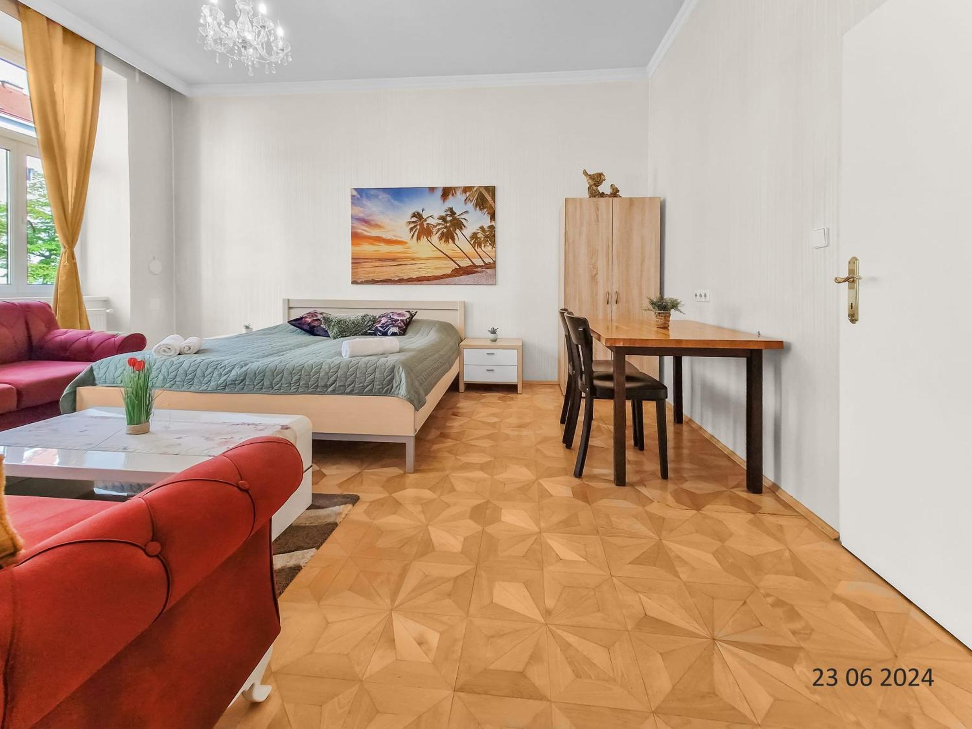 Four-Bedroom, Four King-Size Comfort Вена Экстерьер фото