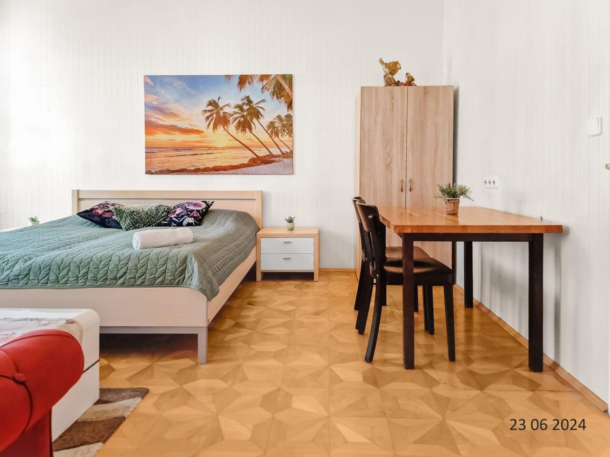 Four-Bedroom, Four King-Size Comfort Вена Экстерьер фото
