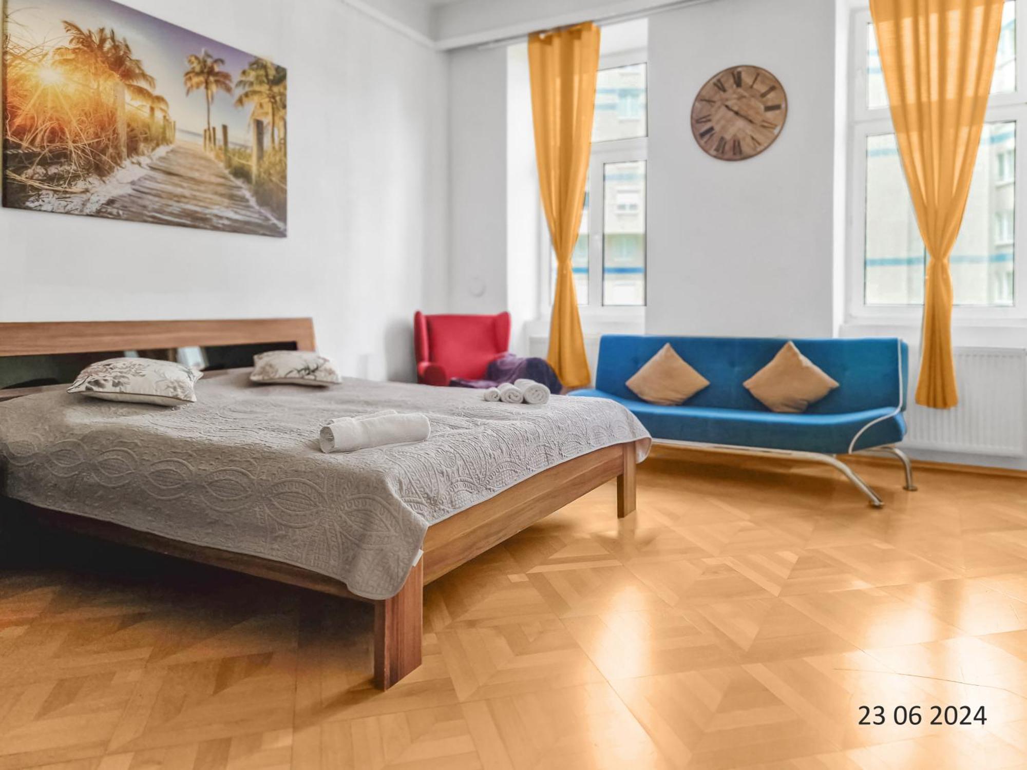 Four-Bedroom, Four King-Size Comfort Вена Экстерьер фото